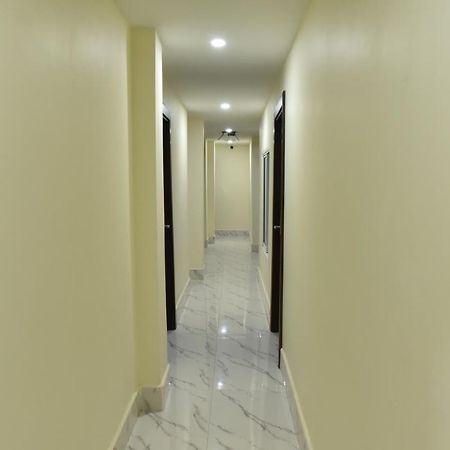 Rose Nana Hotel Бангкок Экстерьер фото