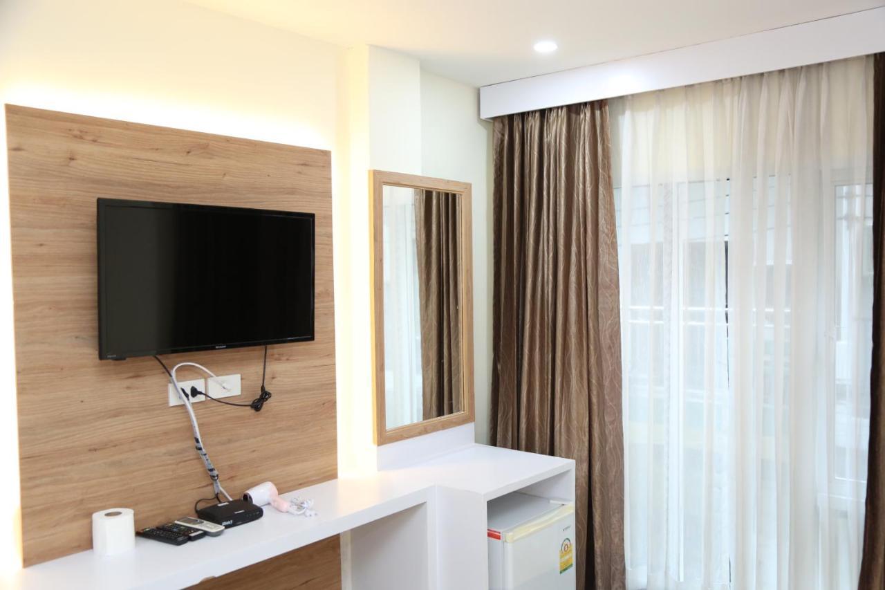 Rose Nana Hotel Бангкок Экстерьер фото