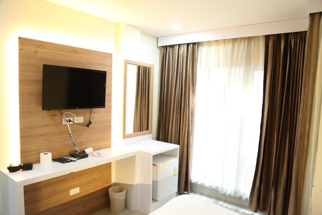Rose Nana Hotel Бангкок Экстерьер фото