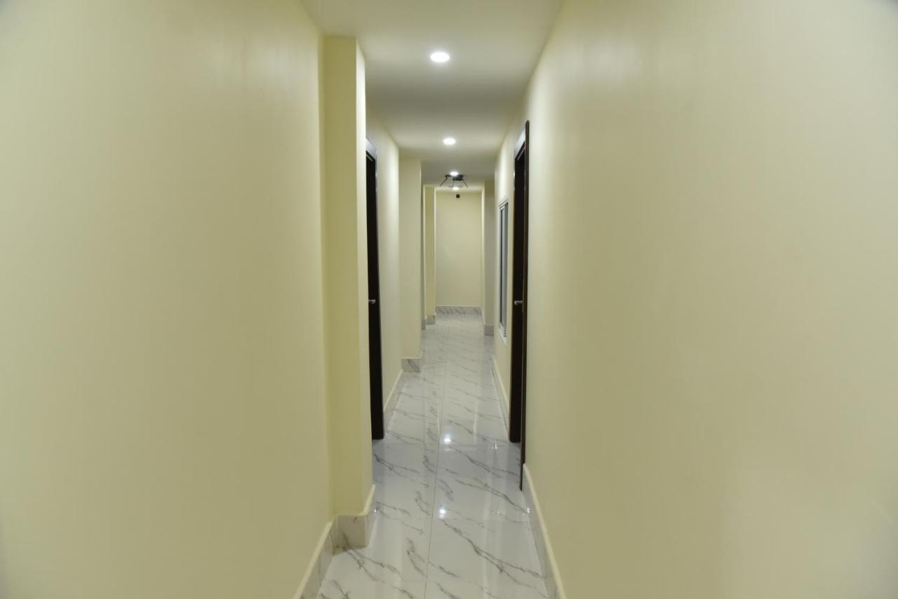 Rose Nana Hotel Бангкок Экстерьер фото